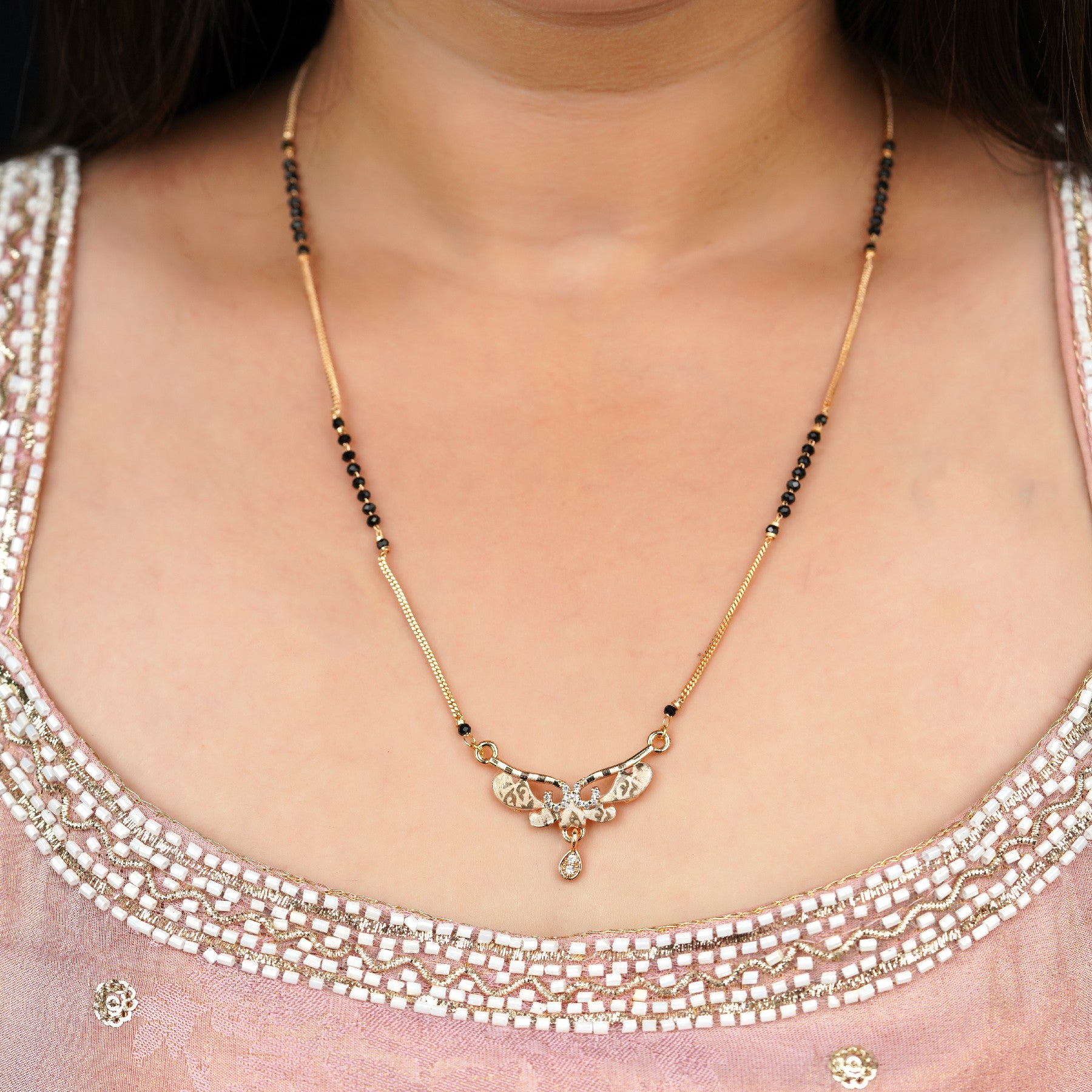 Shraddha Kapoor Royal Diamond Mangalsutra