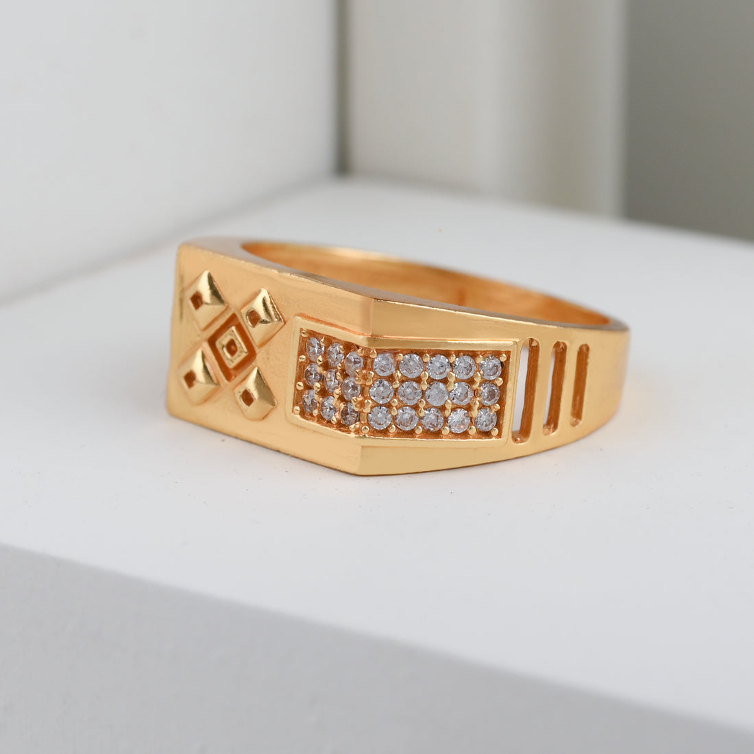 1 Gram Gold Plated Glamorous Design Ring