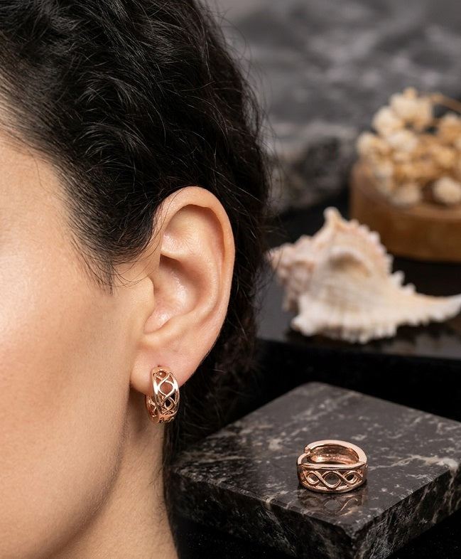 Exquisite Patterned Rose Gold Earrings – Perfect Gift