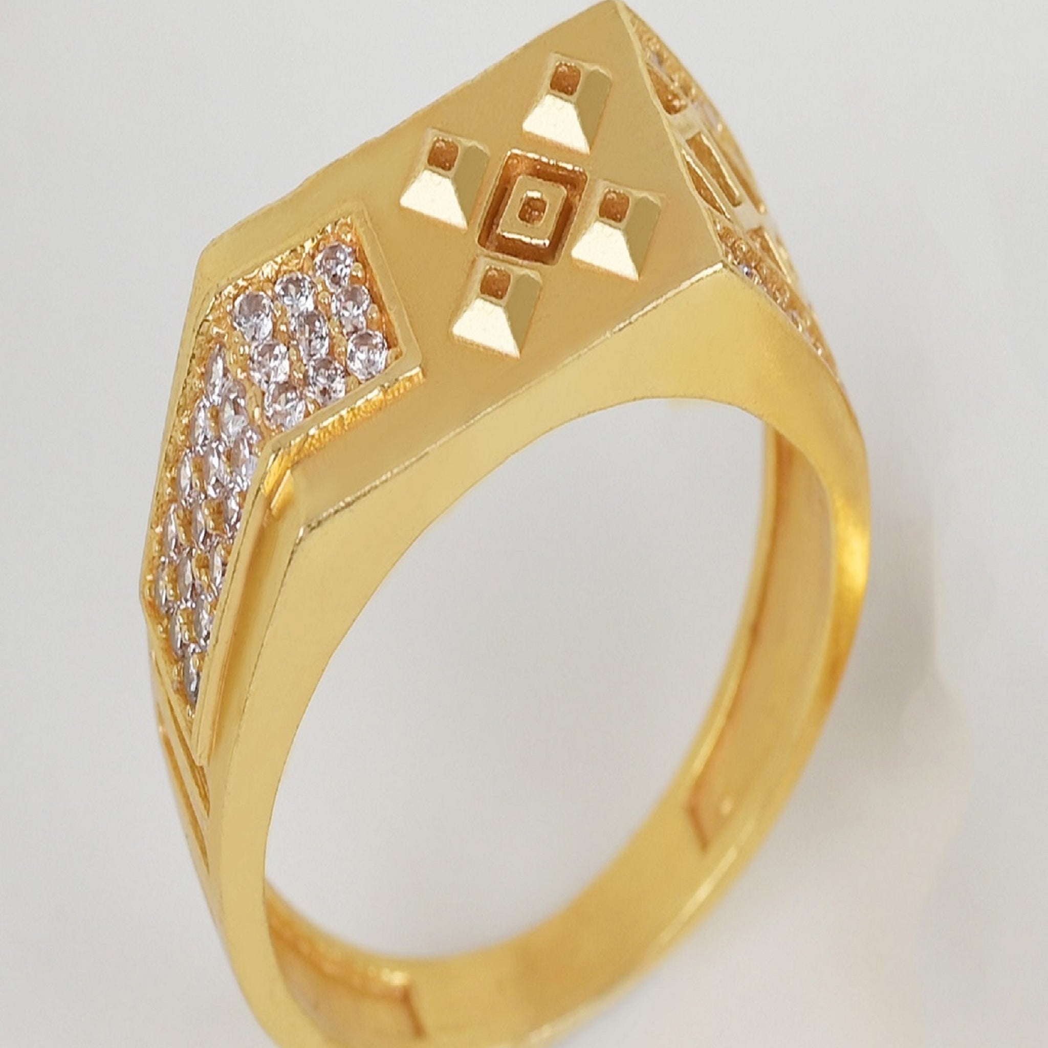 1 Gram Gold Plated Glamorous Design Ring