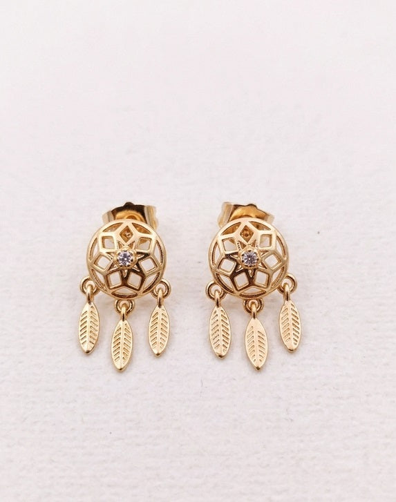Bohemian Style Leaf Dangle Earrings – Trendy Fashion Accessory for Women