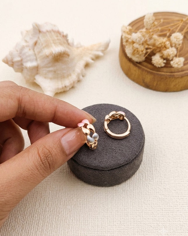 Elegant Multi-Tone Minimalist Huggie Hoop Earrings for Women