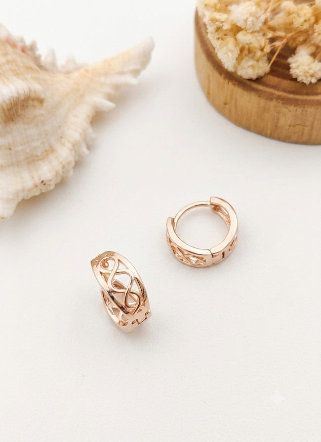 Exquisite Patterned Rose Gold Earrings – Perfect Gift