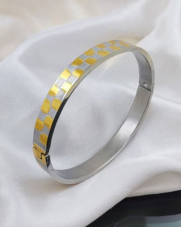 Triton Anti-Tarnish Kada