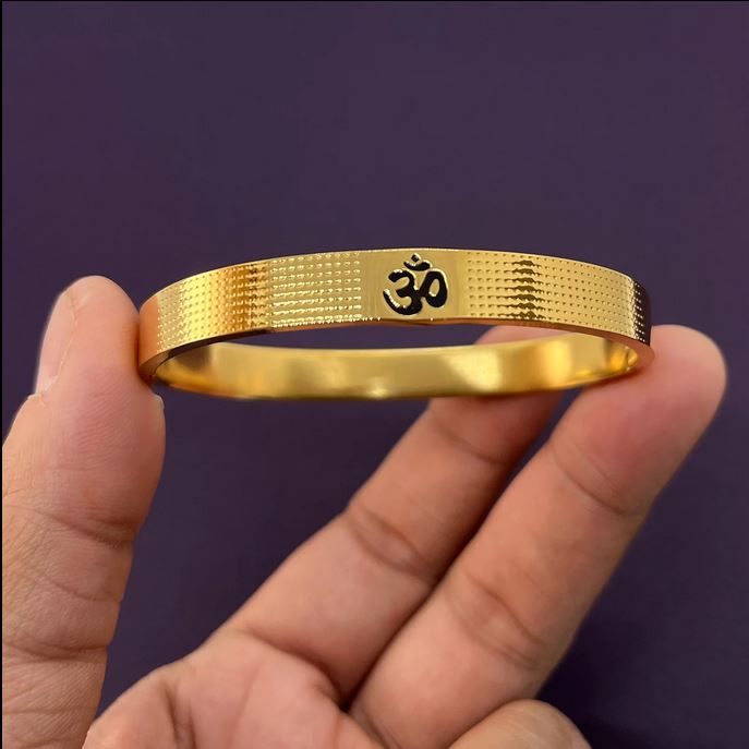 Om Crest Band Bracelet Kada