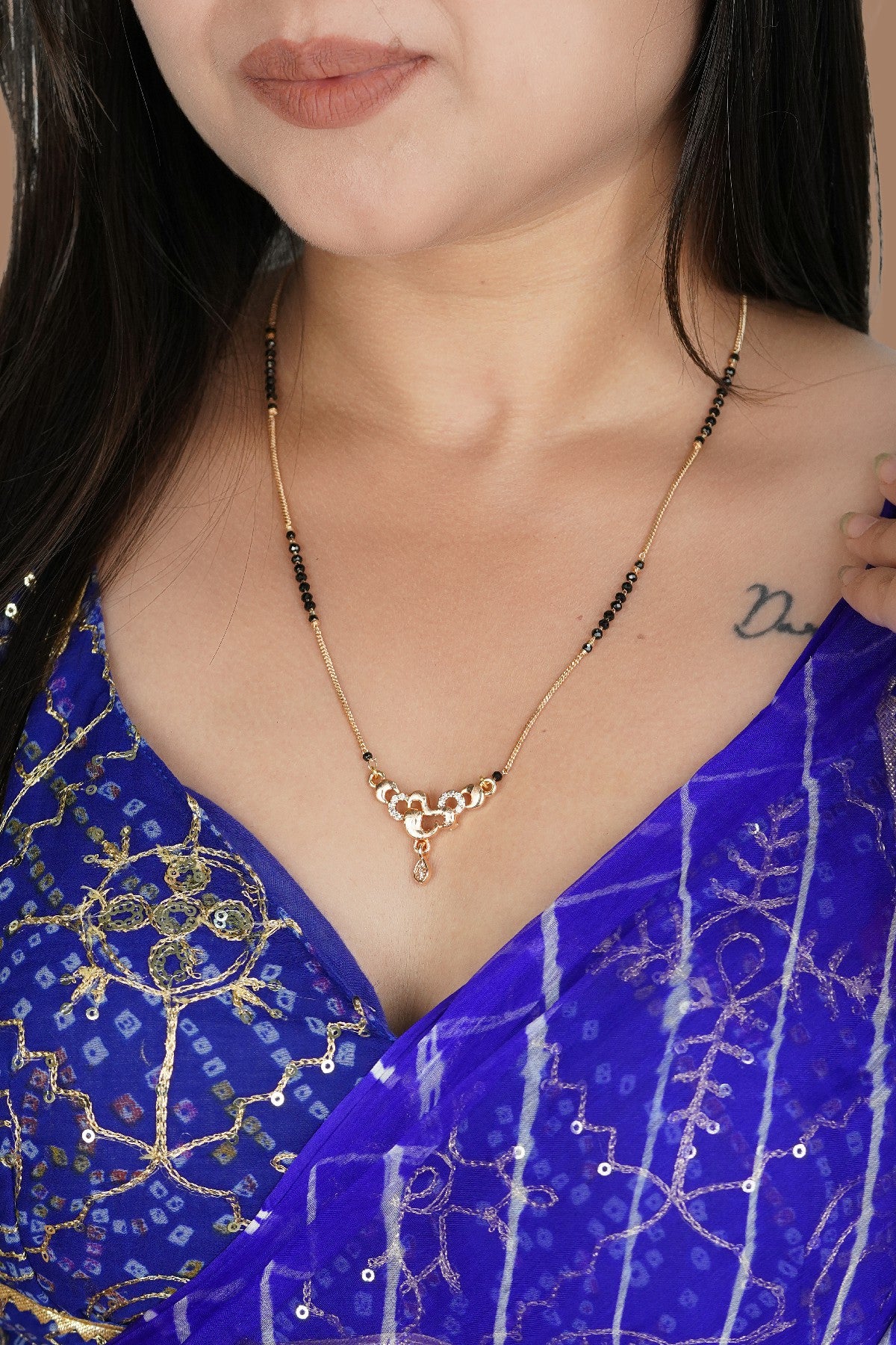 Akshara Diamond Gold Mangalsutra