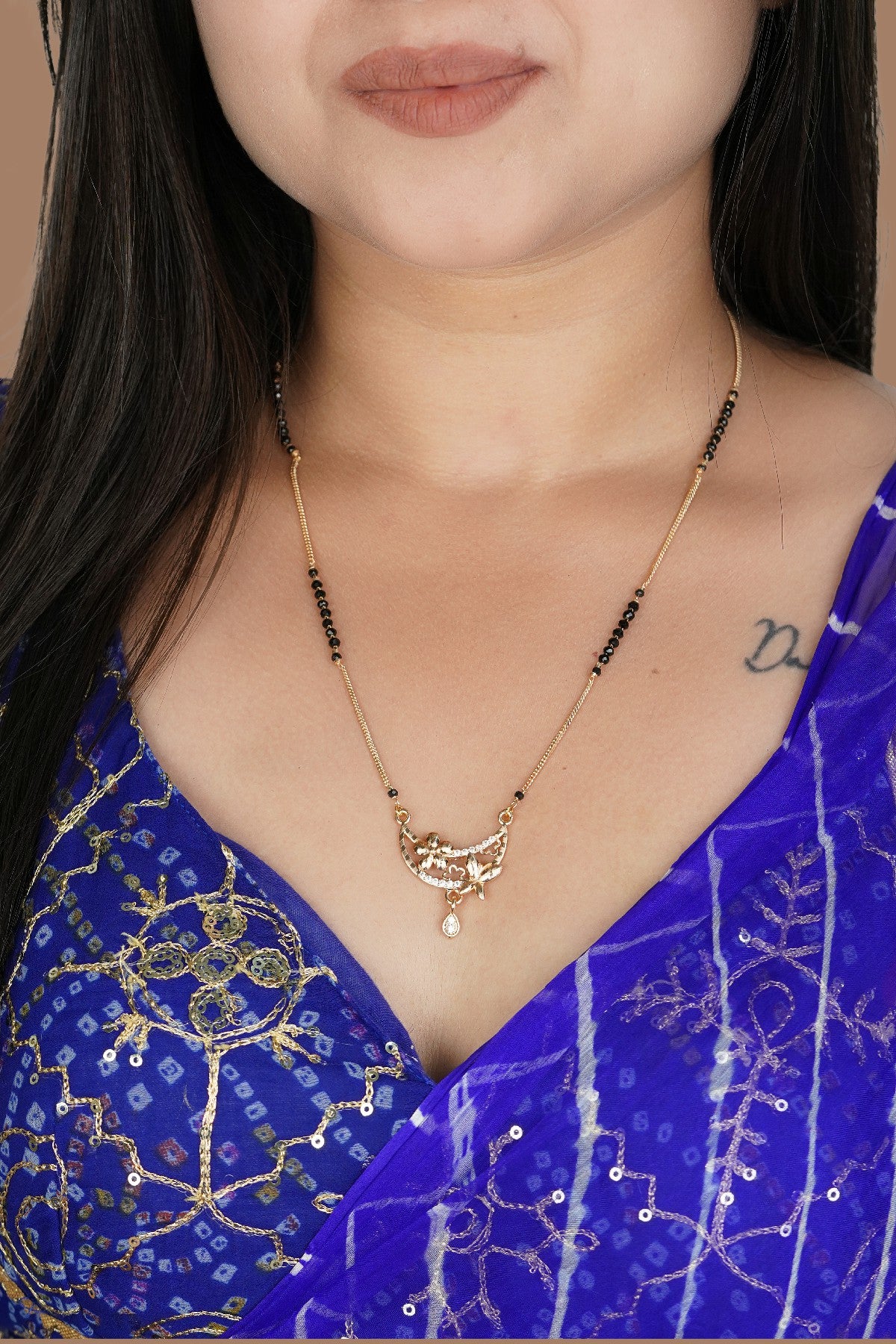 Floral Elegance Mangalsutra
