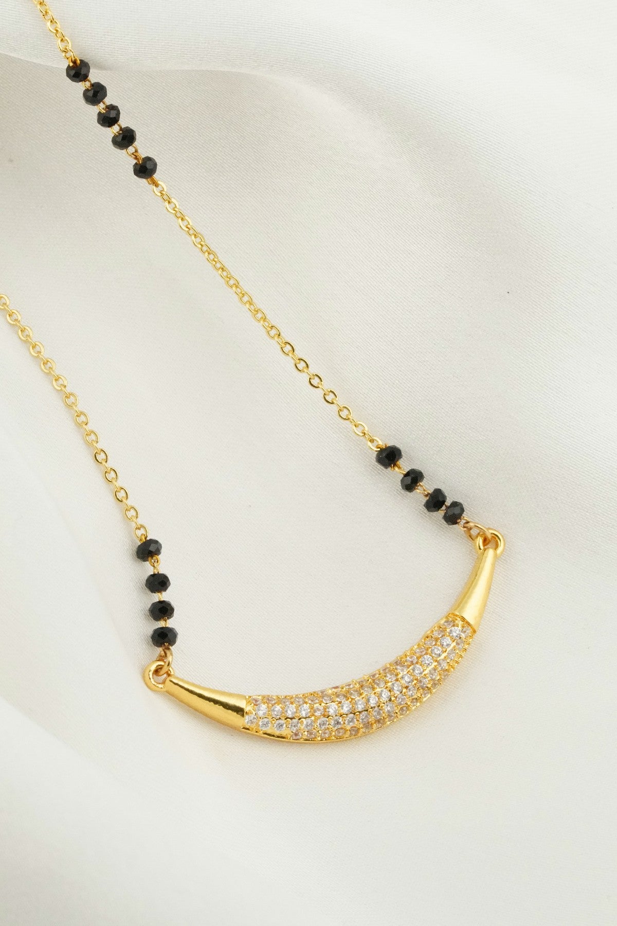 Harmi Diamond Mangalsutra