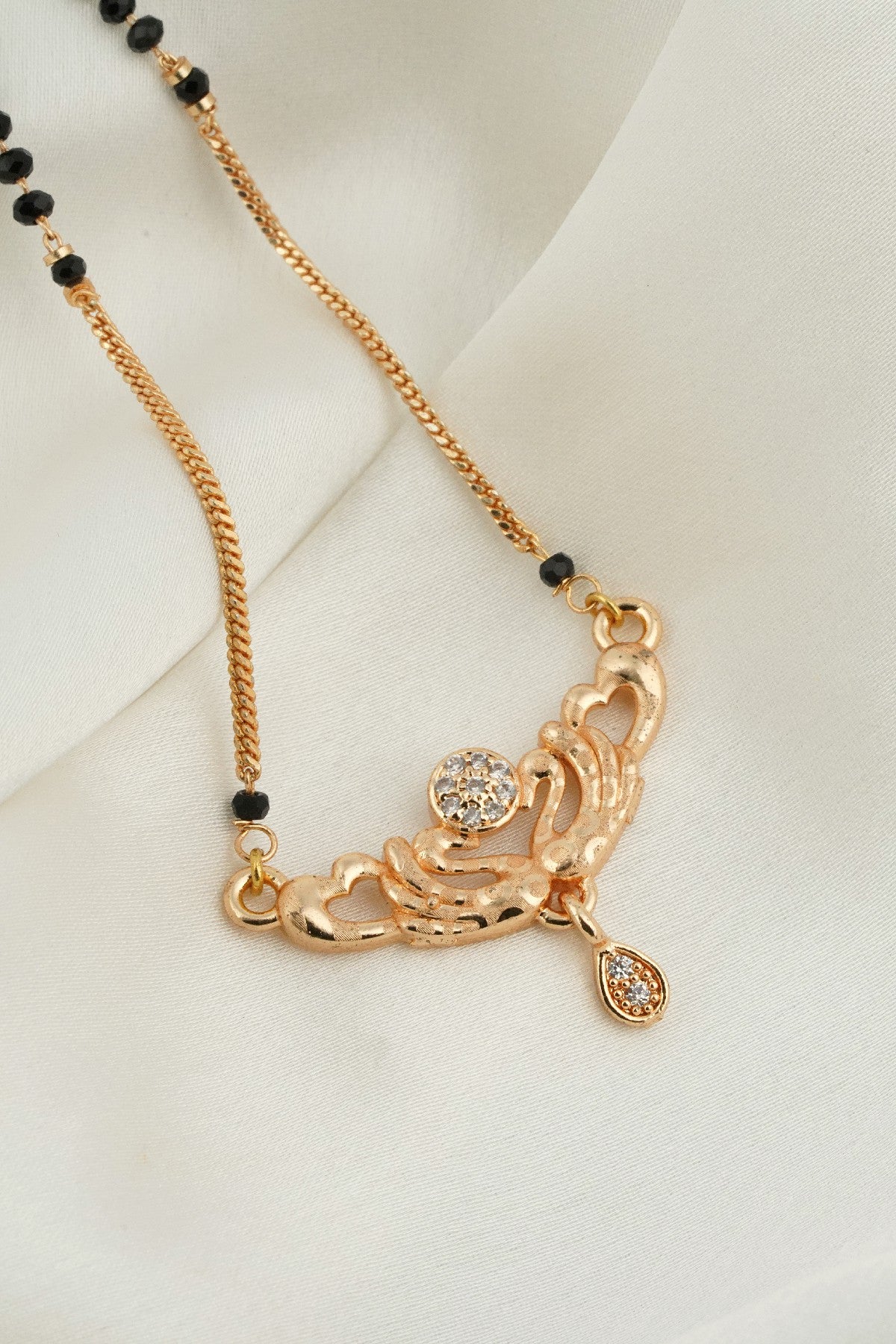Fayra Diamond Mangalsutra