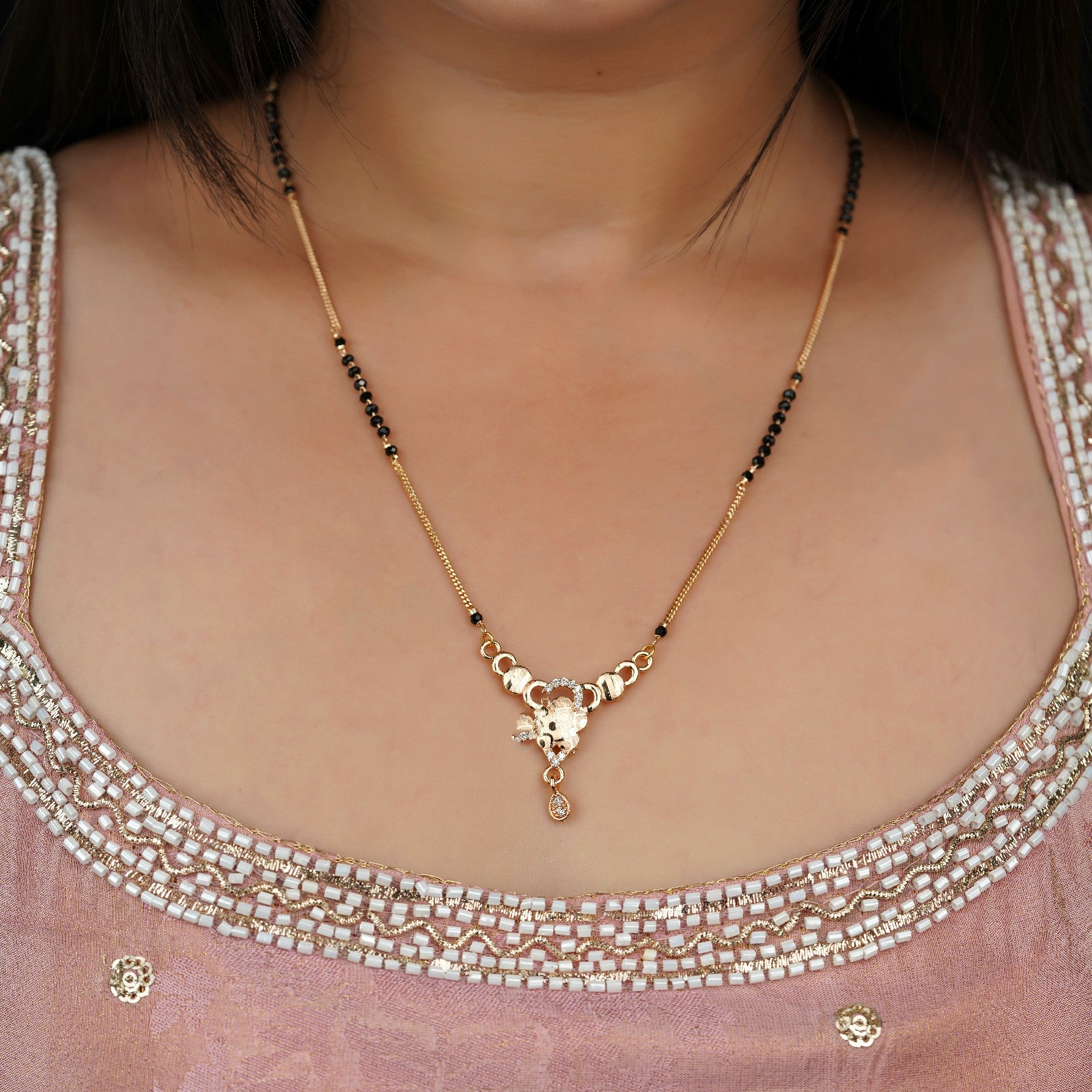 Sananda Gold Mangalsutra