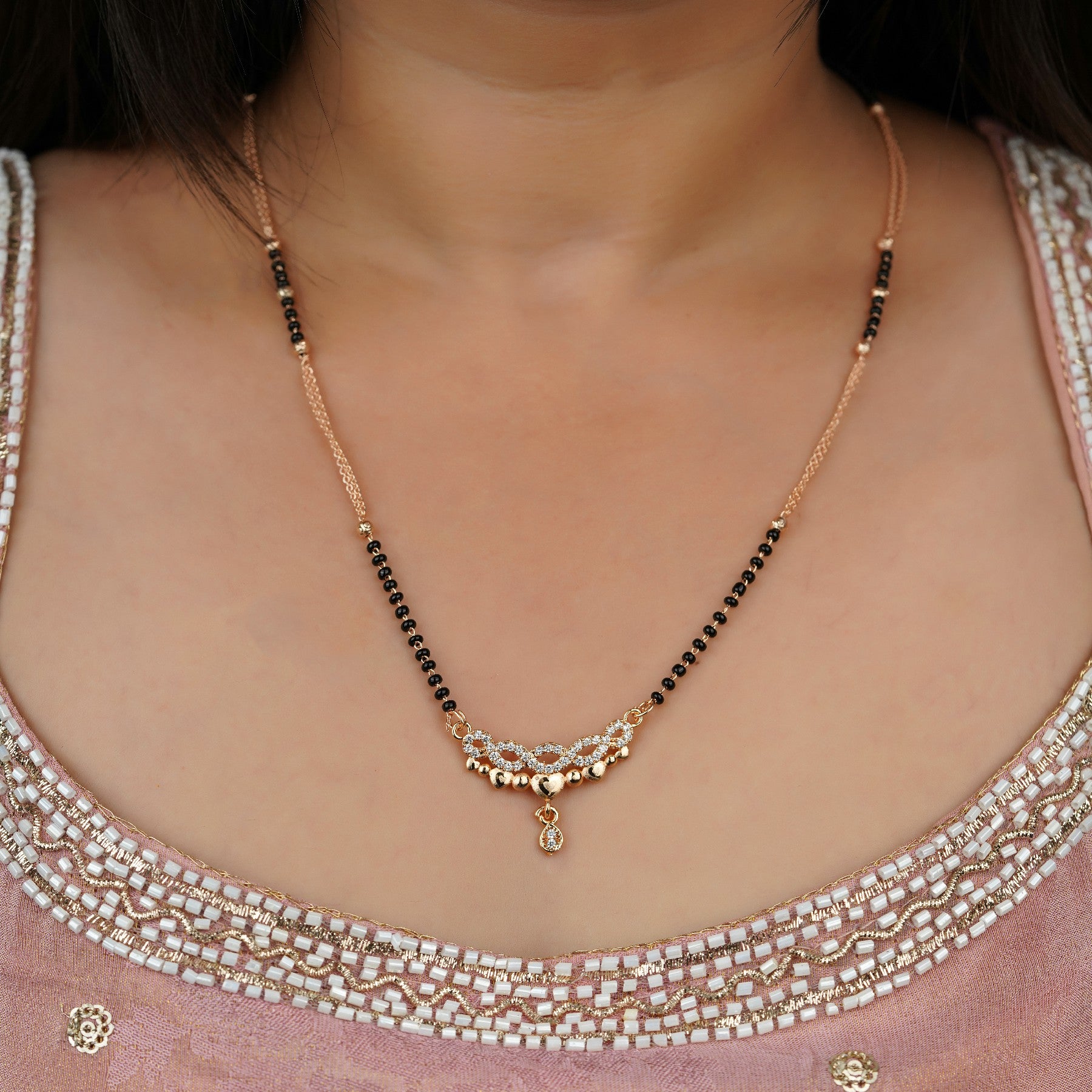 Radial Shimmer Diamond Mangalsutra
