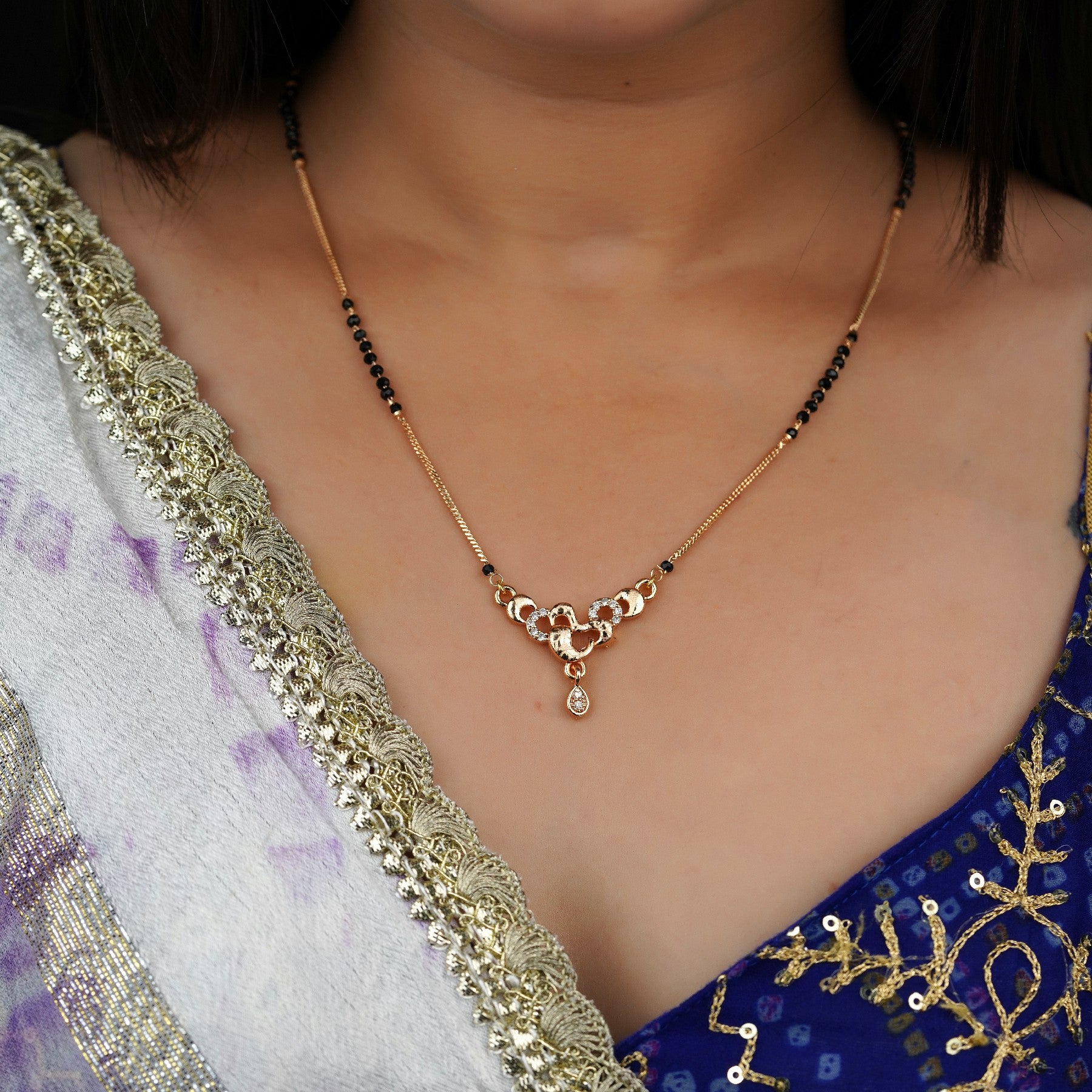 Akshara Diamond Gold Mangalsutra