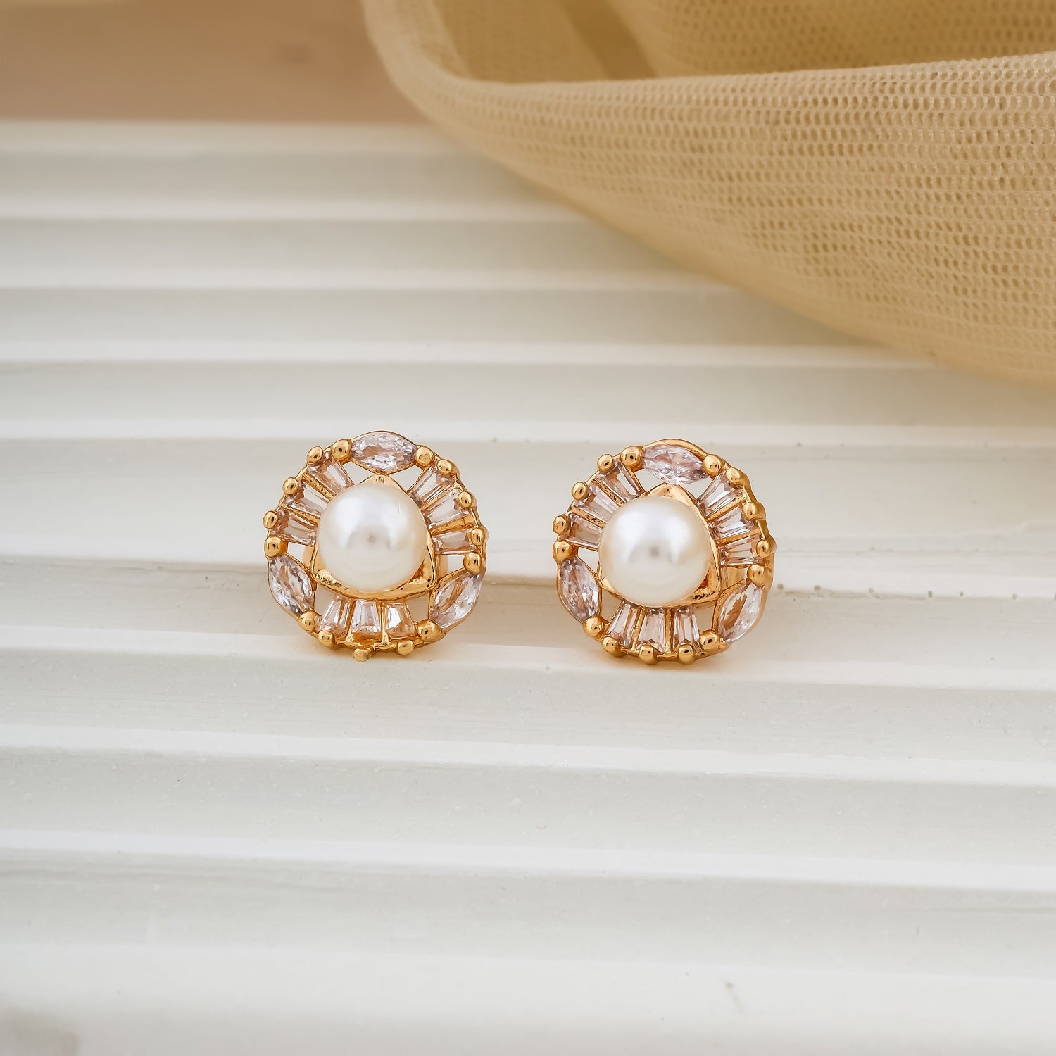 Elegant Pearl & Radiant Crystal Stud Earrings – Gold-Plated Minimalist Jewelry for Women & Girls
