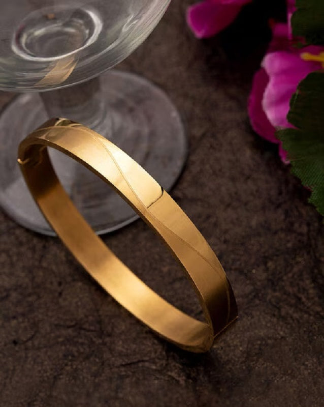 Gold Plated Superior Quality High-class Design Kada