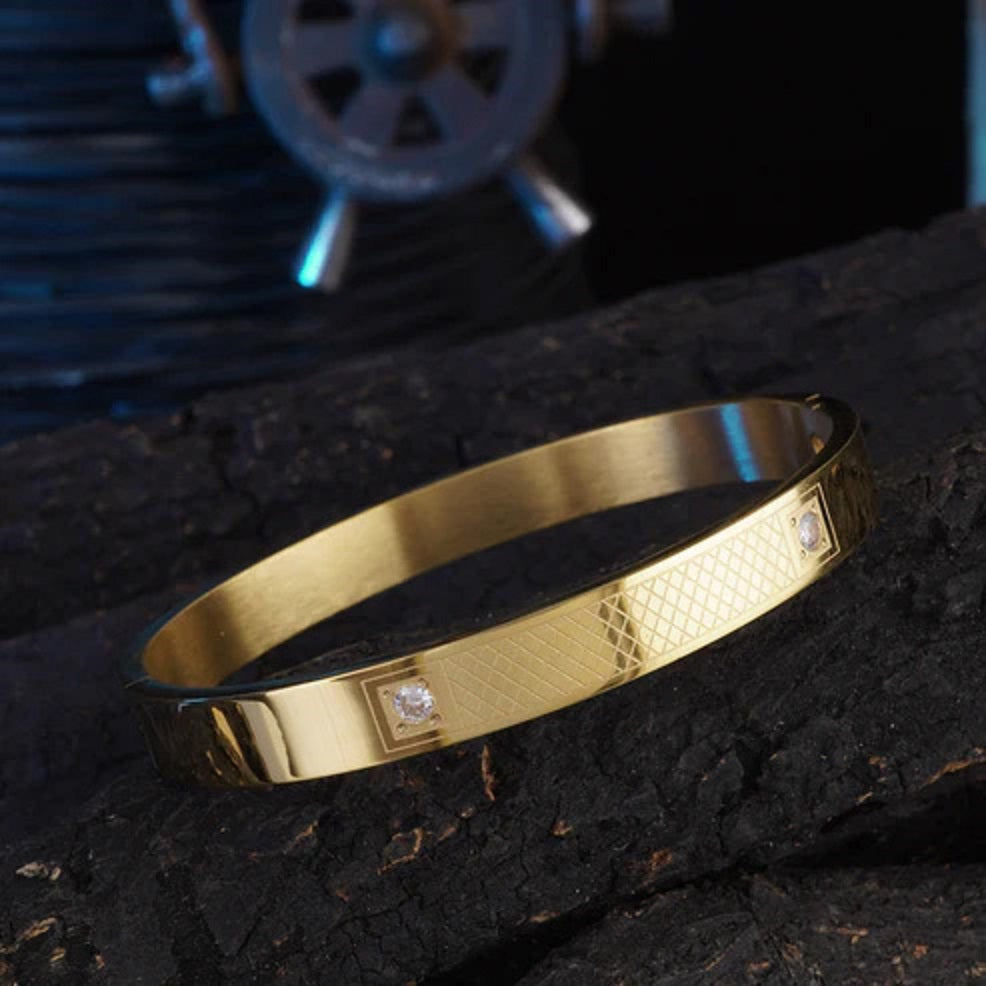 Snake Edition Printed Gold Diamond Bracelet