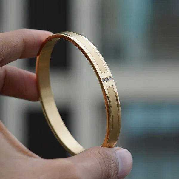 Trending Gold Plated Diamond Kada